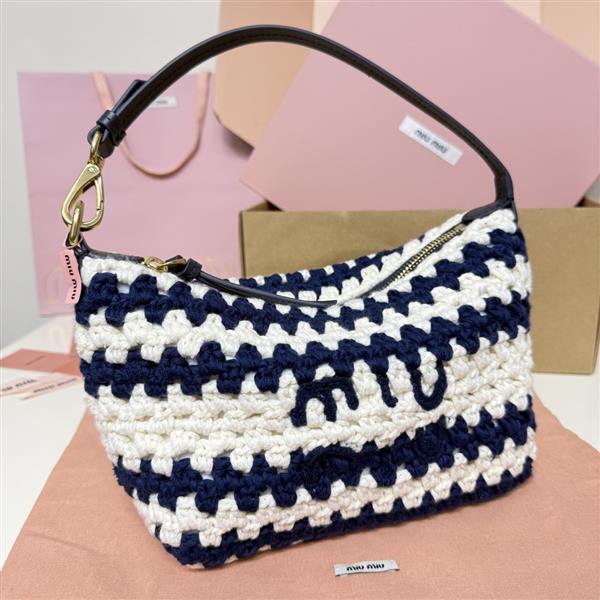 2026127214541310 600